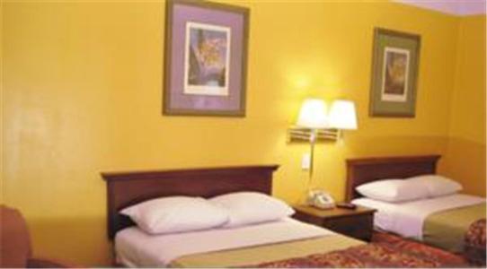Charlotte Express Inn Номер фото