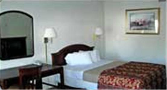 Charlotte Express Inn Номер фото